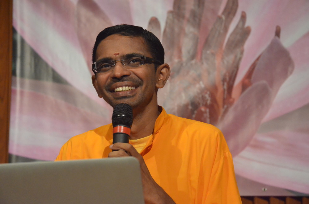 Amrita Yoga Sommer Festival – “Leben in Achtsamkeit” mit Brahmachari Shubamrita
