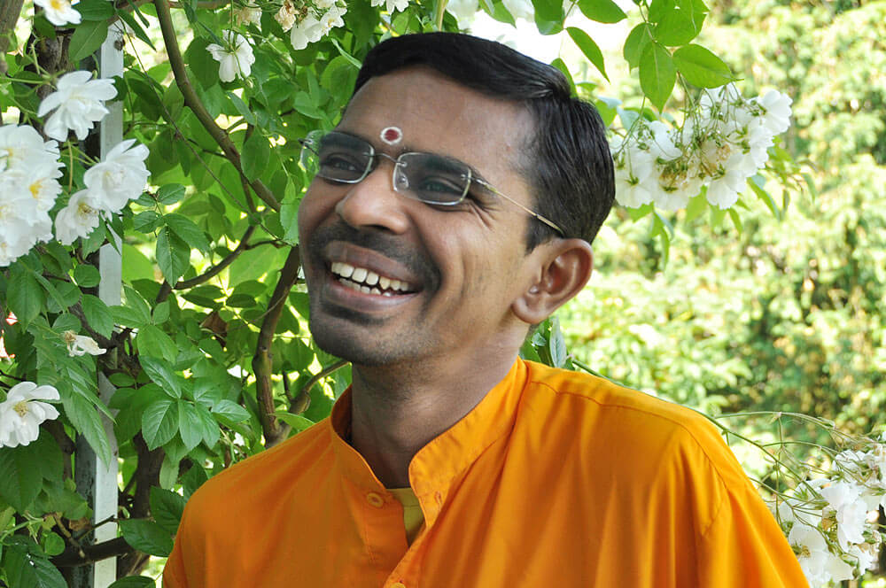 Brahmachari Shubamrita Chaitanya, Schüler von Amma