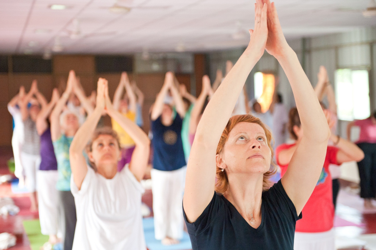 Großes Amrita-Yoga Festival 13.-16.5.2016 auf Hof Herrenberg