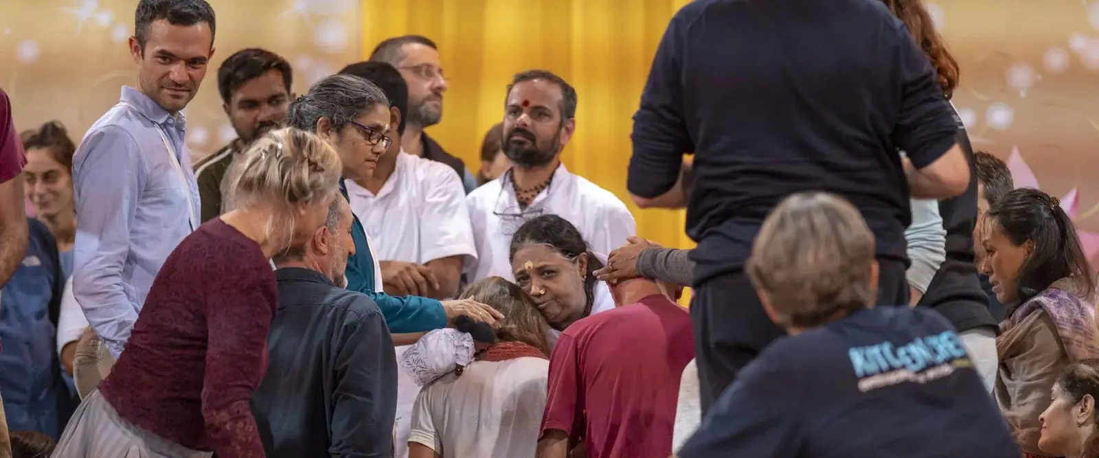 Amma gibt Darshan