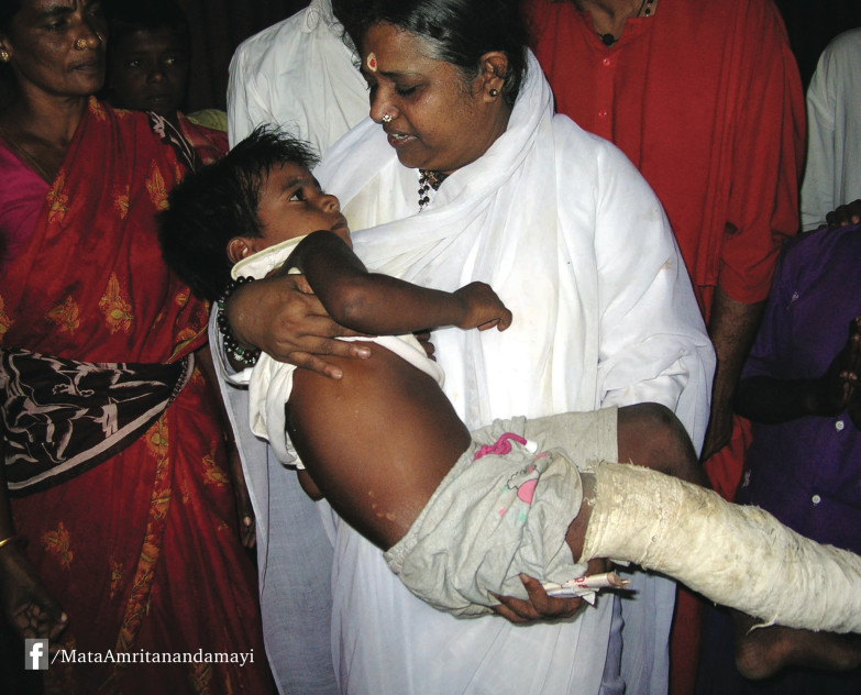 Amma mit verletztem Kind